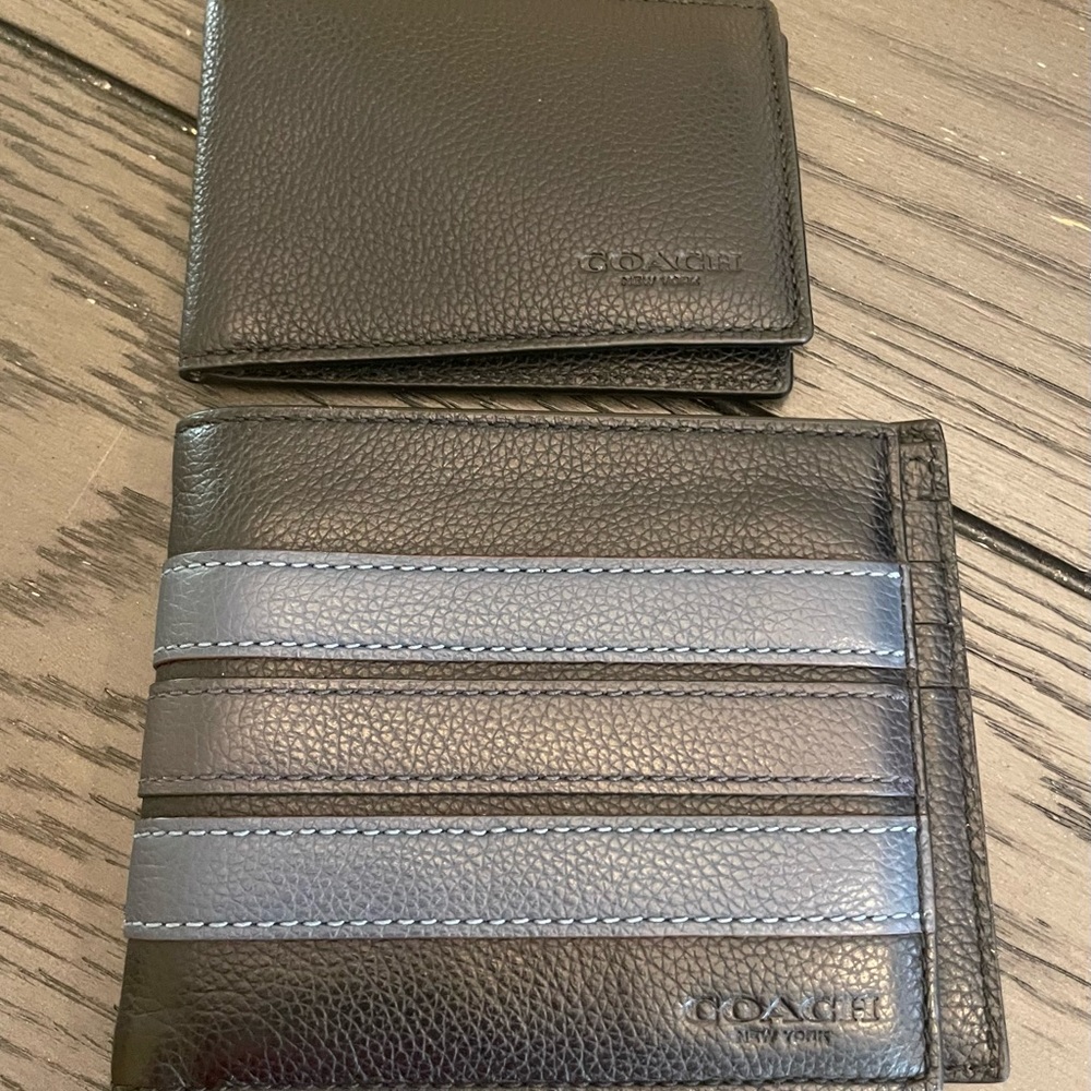 Men’s Coach Wallet like new. Blue/Black